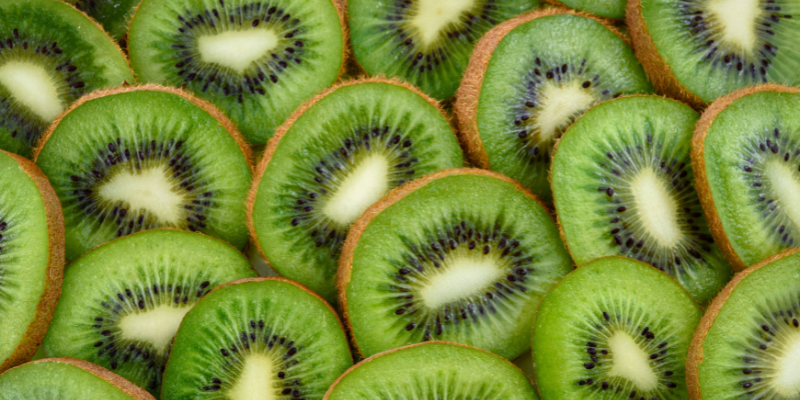 Dürfen Hunde Kiwi essen? Das solltest du wissen